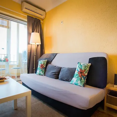 Holidays2torremolinos Roquedal トレモリノス