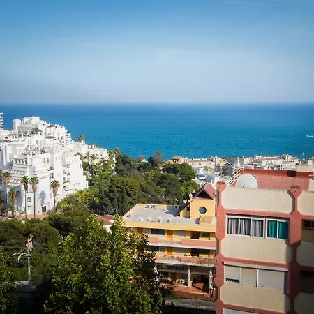 Holidays2torremolinos Roquedal *